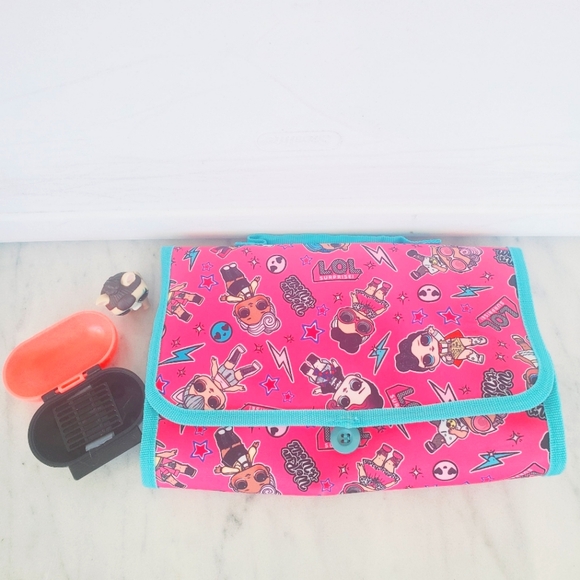 L.O.L. Surprise! Girl's Tri-fold Multipurpose Collectible Toy Storage Accessory - Picture 1 of 5